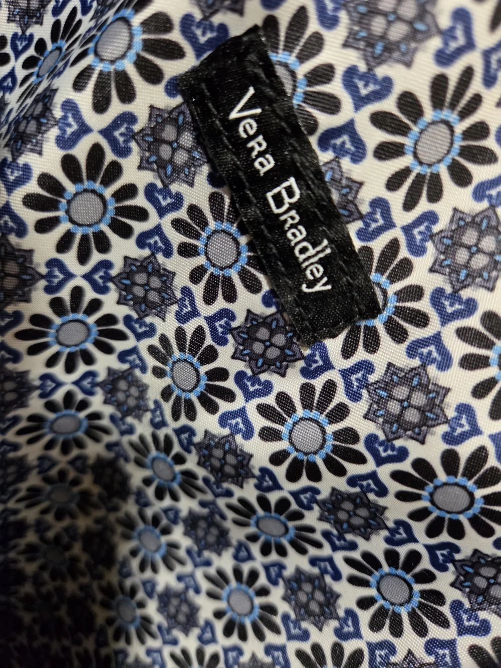 Vera Bradley Quilted Tote  Bag In Charcoal Medallion